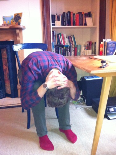 Fwd fold with neck release